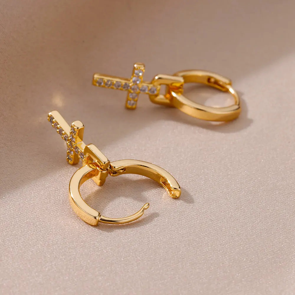 Zircon Heart Hoop Earrings – Gold Stainless Steel, Waterproof