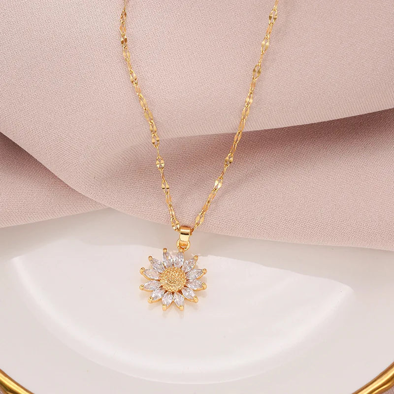 1PCS Gold-color Necklace Flower Pendant Inlaid Zirconia Titanium Steel Chain